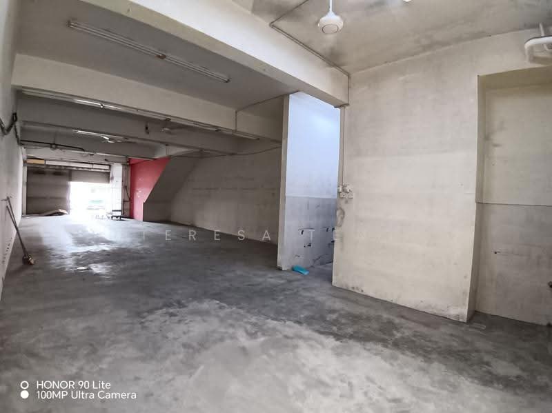 Kedai untuk Disewa di Bandar Botanic (Klang) - Teresa Teng - Interior - PropertyGuru.com.my