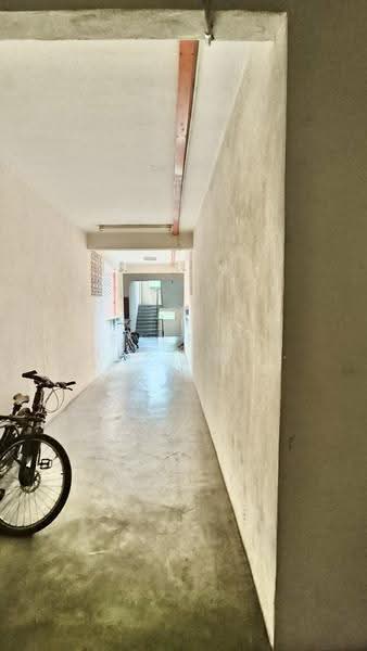 Pangsapuri untuk Dijual di Pangsapuri Delima - Syafiq Sharifudin - Corridor - PropertyGuru.com.my