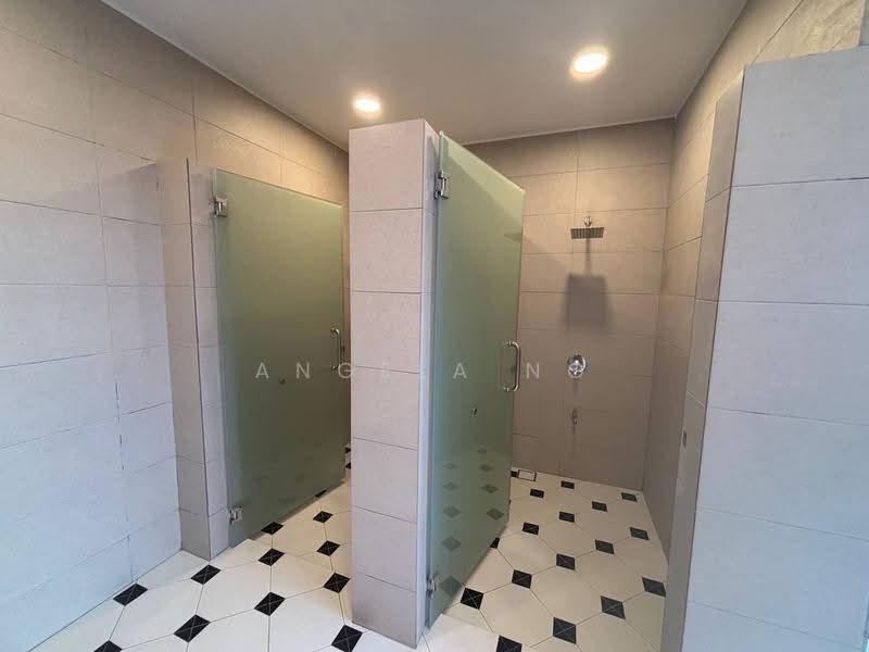 Bungalow House for Sale in Leisure Farm (Gelang Patah) - Angela Ng - Bathroom - PropertyGuru.com.my