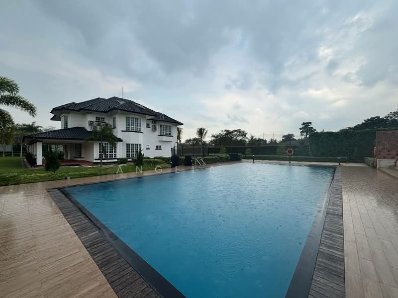 Bungalow House for Sale in Leisure Farm (Gelang Patah) - Angela Ng - Exterior - PropertyGuru.com.my