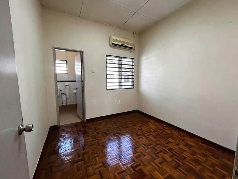 Rumah Teres 2-Tingkat untuk Dijual di Taman Pakatan Jaya (Tambun) - Sam . - PropertyGuru.com.my