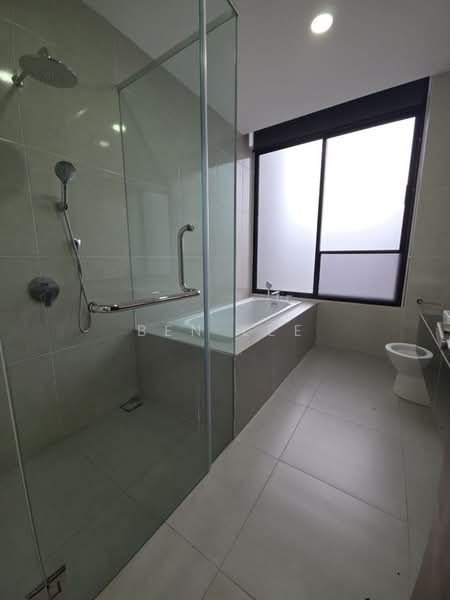 2-storey Terraced House for Sale in Puteri Harbour (Iskandar Puteri (Nusajaya)) - Ben Lee - Bathroom - PropertyGuru.com.my