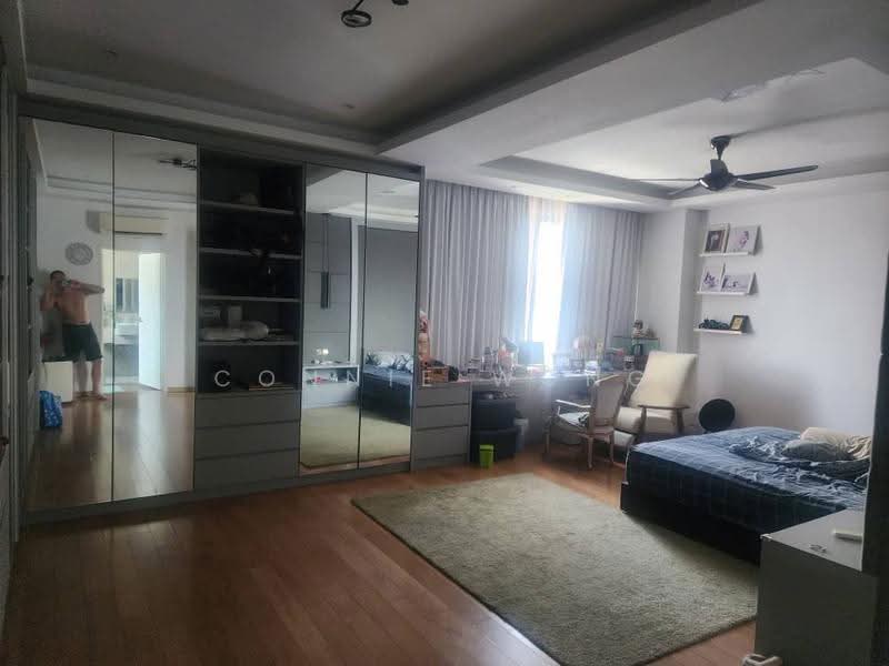 Rumah Berkembar untuk Dijual di Desa Petaling (Kuala Lumpur) - Connie Wong - Bedroom - PropertyGuru.com.my