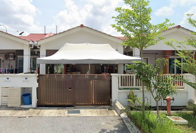 1-storey Terraced House for Sale in Puncak Alam (Selangor) - Fifi Natasya - Exterior - PropertyGuru.com.my