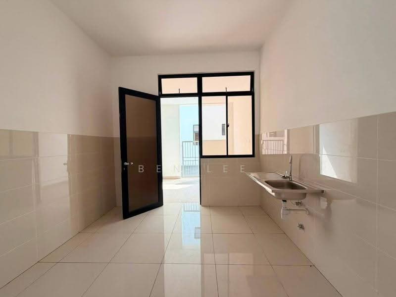 2-storey Terraced House for Sale in Johor Bahru (Johor) - Ben Lee - Kitchen - PropertyGuru.com.my