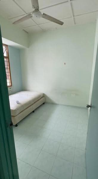 Pangsapuri untuk Disewa di Bustan Shamelin - Geoff Lim - Bedroom - PropertyGuru.com.my