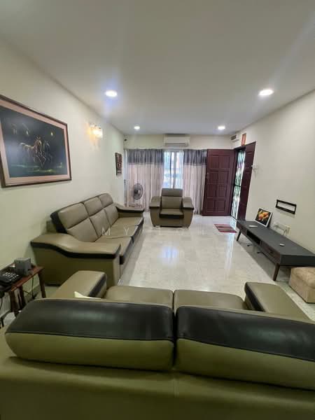 2-storey Terraced House for Sale in Taman Selasih (Batu Caves) - MY Loh - Living Room - PropertyGuru.com.my