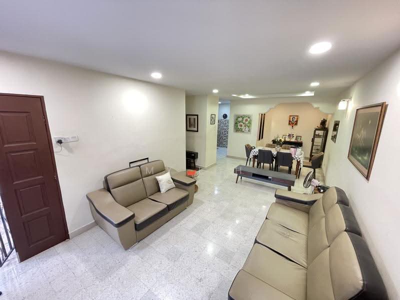 2-storey Terraced House for Sale in Taman Selasih (Batu Caves) - MY Loh - Living Room - PropertyGuru.com.my