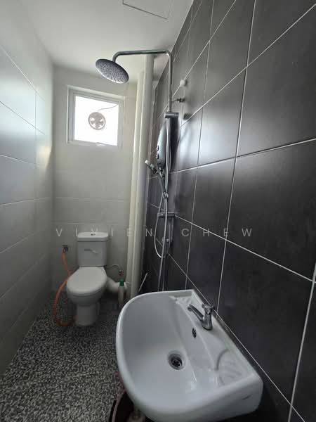 Apartment for Sale at The Rise Collection 3 - Vivien Chew - Bathroom - PropertyGuru.com.my