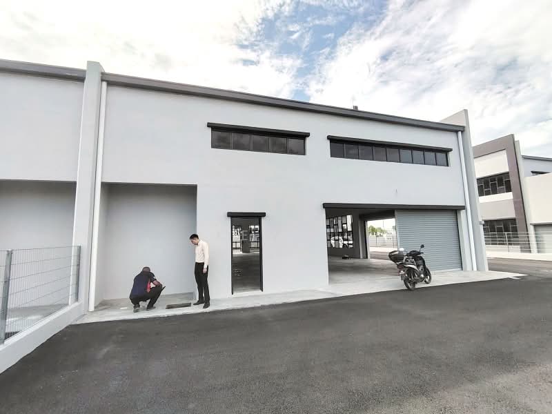 Shop for Rent in Setia Ecohill (Semenyih) - Kew . - Exterior - PropertyGuru.com.my