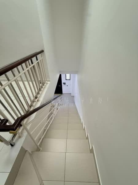 2-storey Terraced House for Sale in Relau (Sungai Ara) - Sue Surjani Muis - PropertyGuru.com.my