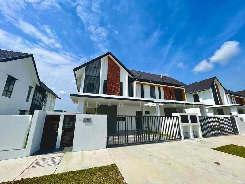 Rumah Berkembar untuk Dijual di Serene Heights (Semenyih) - Shahidan Ismail - Exterior - PropertyGuru.com.my