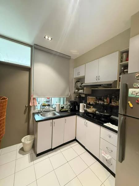 Pangsapuri untuk Dijual di M'tiara - Dylan Tan - Kitchen - PropertyGuru.com.my