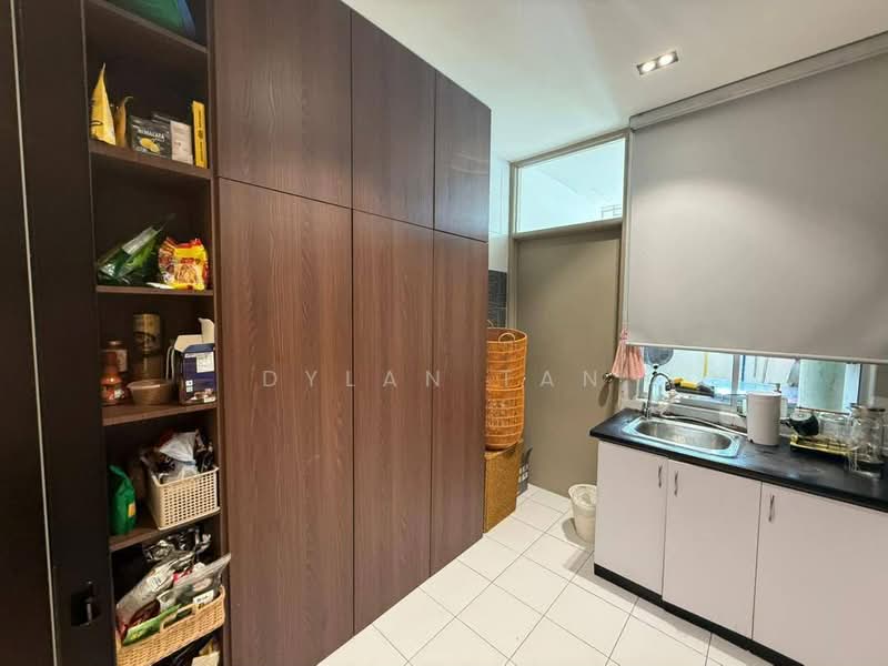 Pangsapuri untuk Dijual di M'tiara - Dylan Tan - Kitchen - PropertyGuru.com.my