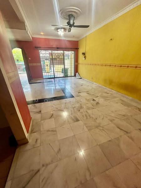 2-storey Terraced House for Sale in Semambu (Kuantan) - Mohammad Azizi - Living Room - PropertyGuru.com.my