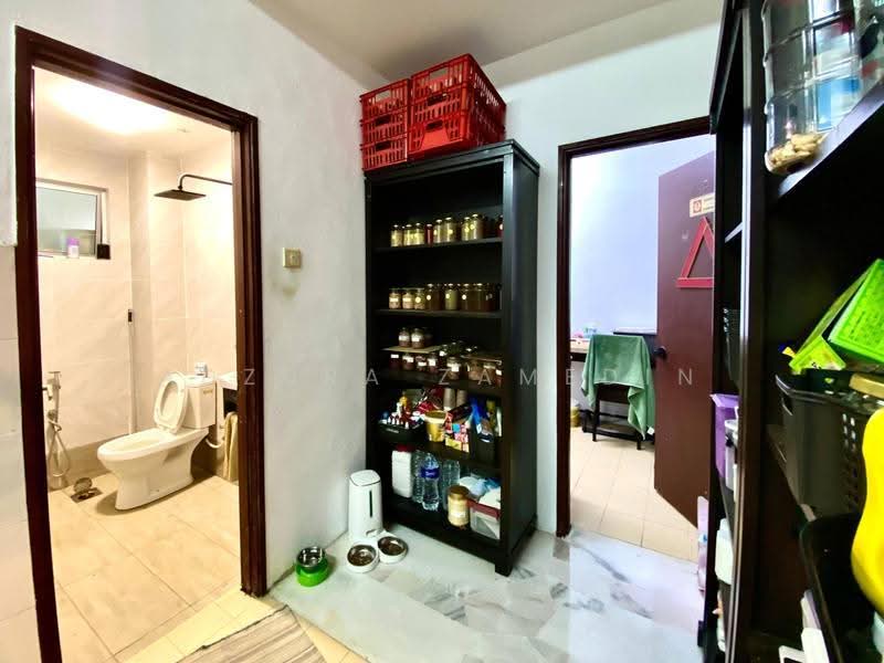 2-storey Terraced House for Sale in Taman Saujana Puchong (Seri Kembangan) - Adzura Zamedin - Bathroom - PropertyGuru.com.my