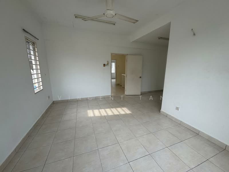 Rumah Teres untuk Dijual di Shah Alam (Selangor) - Vincent Tan - Living Room - PropertyGuru.com.my