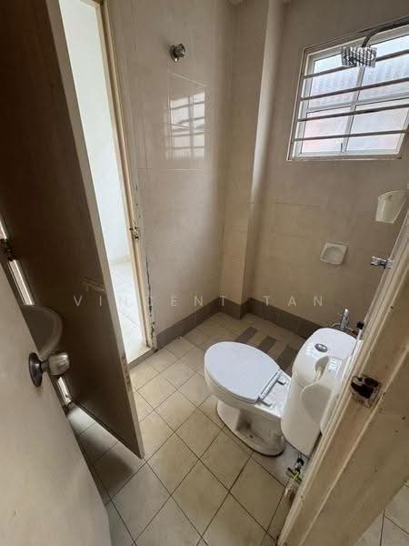 Rumah Teres untuk Dijual di Shah Alam (Selangor) - Vincent Tan - Bathroom - PropertyGuru.com.my