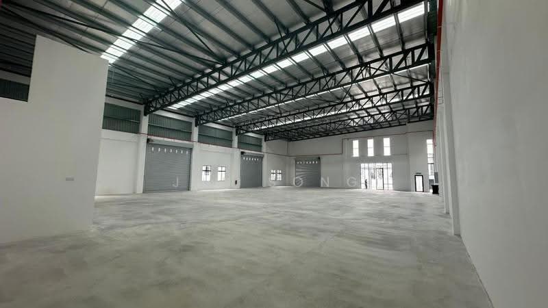 Factory for Rent in Eco Business Park 1 (Johor Bahru) - Jun Song - Interior - PropertyGuru.com.my