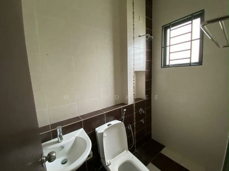 2-storey Terraced House for Sale in East Ledang (Iskandar Puteri (Nusajaya)) - Melinda Ee - Bathroom - PropertyGuru.com.my