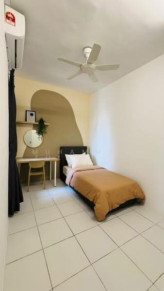 Kondominium untuk Disewa di Residensi Sateria - Muhammad Zulkarnain Nur Salim - Bedroom - PropertyGuru.com.my