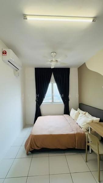 Kondominium untuk Disewa di Residensi Sateria - Muhammad Zulkarnain Nur Salim - Bedroom - PropertyGuru.com.my