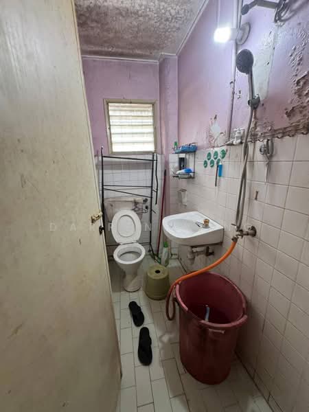 Rumah Teres 2-Tingkat untuk Dijual di Bandar Baru Sri Petaling (Sri Petaling) - DARREN WONG - Bathroom - PropertyGuru.com.my