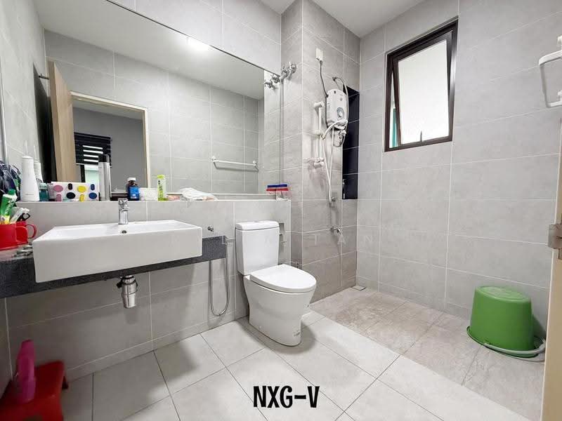 Rumah Teres 2-Tingkat untuk Dijual di Bukit Raja (Selangor) - Rylin Tan - Bathroom - PropertyGuru.com.my