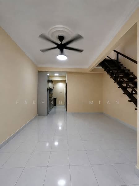 Rumah Teres 2-Tingkat untuk Dijual di Bandar Seri Alam (Masai) - Fakhrul Imlan - Living Room - PropertyGuru.com.my