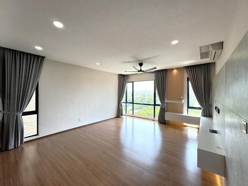 Kediaman Servis untuk Dijual di The Potpourri - David Sin - Living Room - PropertyGuru.com.my