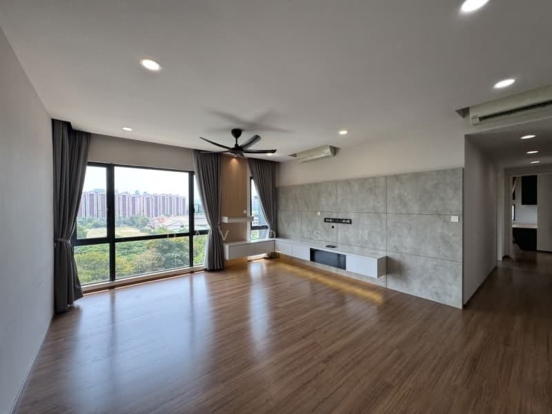 Kediaman Servis untuk Dijual di The Potpourri - David Sin - Living Room - PropertyGuru.com.my