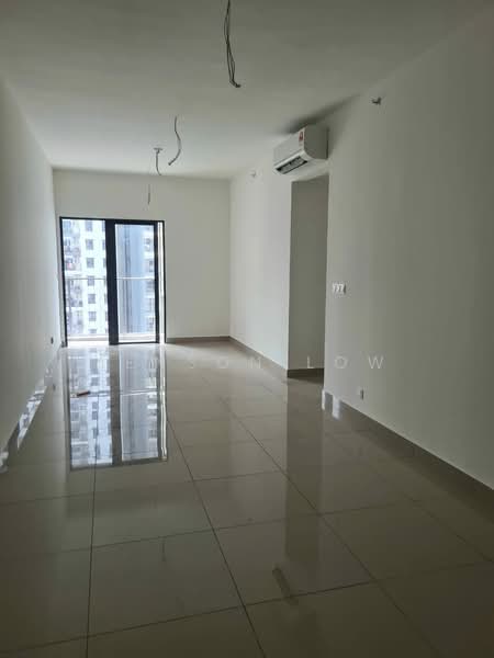 Kediaman Servis untuk Dijual di M Luna - Jenson Low - Living Room - PropertyGuru.com.my