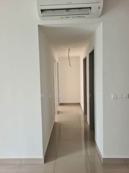 Kediaman Servis untuk Dijual di M Luna - Jenson Low - Corridor - PropertyGuru.com.my