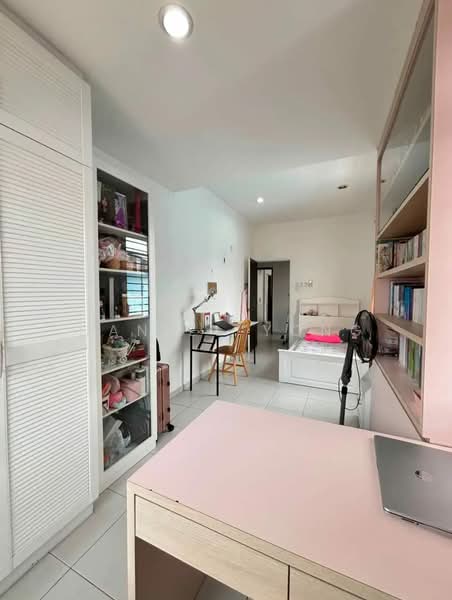 2-storey Terraced House for Sale in Taman Setia Indah (Tebrau) - Daniel Yong - Bedroom - PropertyGuru.com.my