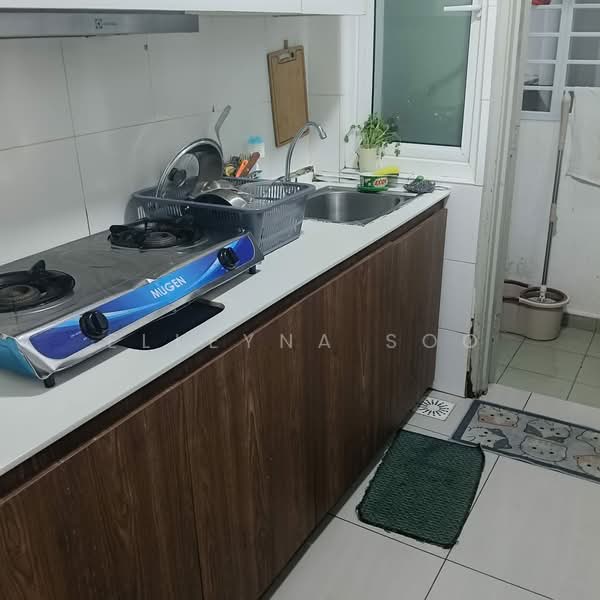 Kediaman Servis untuk Dijual di Seasons Amara Larkin - Elleyna Soo - Kitchen - PropertyGuru.com.my