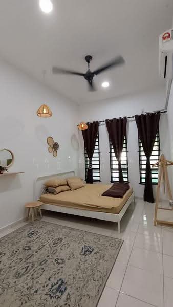 Rumah Teres 1-Tingkat untuk Dijual di Kuantan (Pahang) - Fazielawatie Ishak - Bedroom - PropertyGuru.com.my