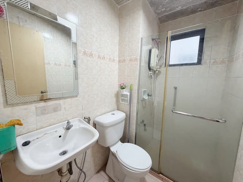 Condominium for Rent at Sri Putramas - Justin Lai - Bathroom - PropertyGuru.com.my