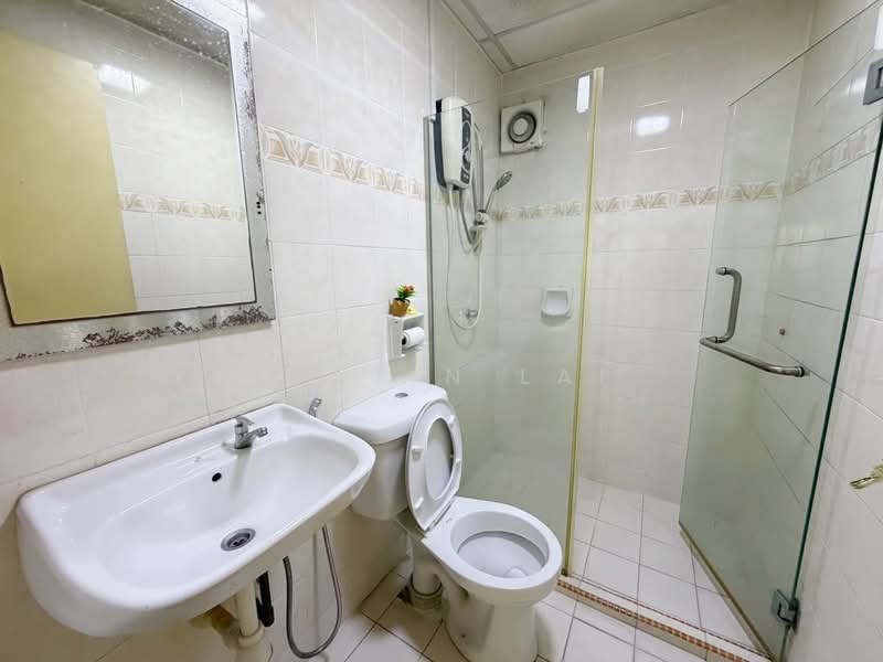Condominium for Rent at Sri Putramas - Justin Lai - Bathroom - PropertyGuru.com.my