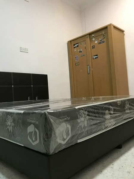2-storey Terraced House for Sale in Taman Tebrau Jaya (Johor Bahru) - Ee Van Har - Bedroom - PropertyGuru.com.my