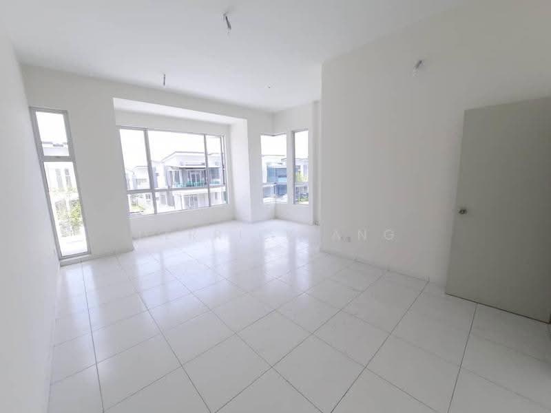 Rumah Teres 2-Tingkat untuk Dijual di Bandar Tasik Puteri (Rawang) - Derrick Ang - Living Room - PropertyGuru.com.my