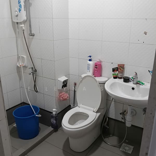 Kediaman Servis untuk Dijual di Seasons Amara Larkin - Elleyna Soo - Bathroom - PropertyGuru.com.my