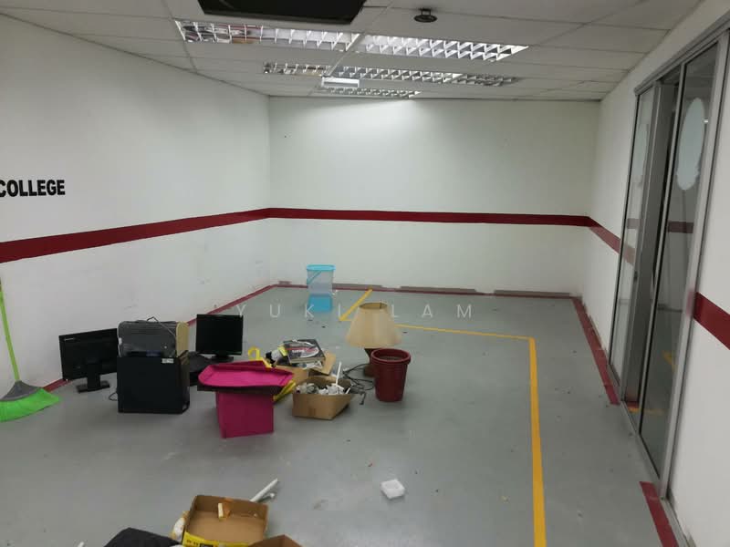 Shop / Office for Rent in Rawang (Selangor) - David Low - Interior - PropertyGuru.com.my