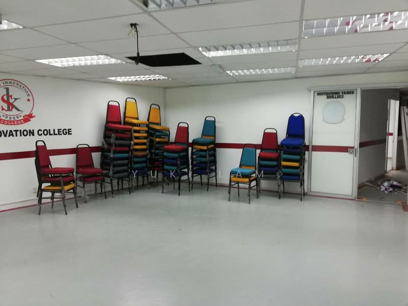 Shop / Office for Rent in Rawang (Selangor) - David Low - Interior - PropertyGuru.com.my