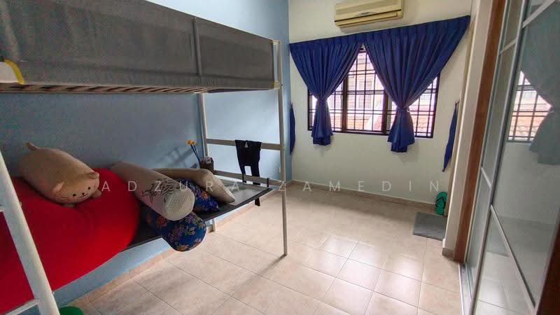 Rumah Teres 2-Tingkat untuk Dijual di Bukit Jelutong (Shah Alam) - Adzura Zamedin - Bedroom - PropertyGuru.com.my