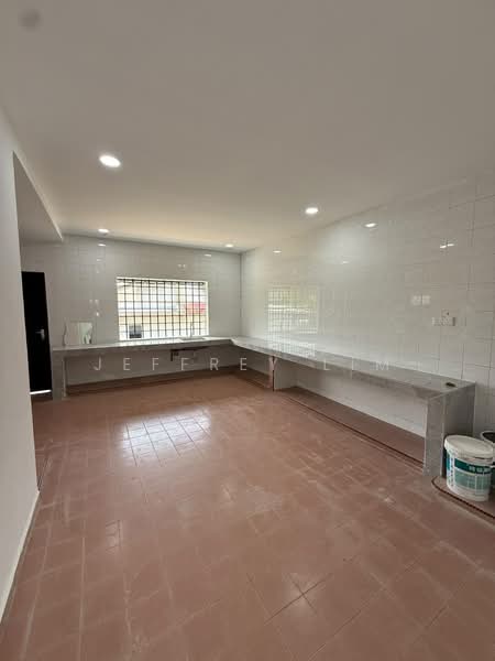 1-storey Terraced House for Sale in Kulai Besar (Kulai) - Jeffrey Lim - Kitchen - PropertyGuru.com.my