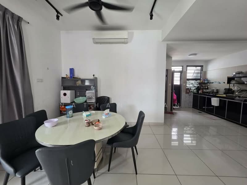 Rumah Teres 2-Tingkat untuk Dijual di Bandar Dato Onn (Tebrau) - Nathan Chan - Kitchen - PropertyGuru.com.my