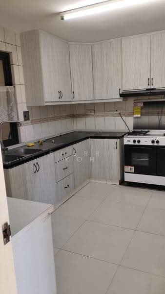 Condominium for Sale at Li Villas - Sherri Koh - Kitchen - PropertyGuru.com.my