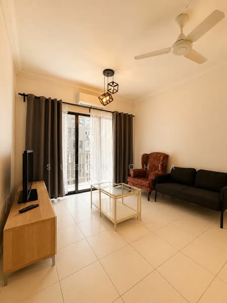 Kondominium untuk Dijual di TRI PINNACLE - Susan Chia - Living Room - PropertyGuru.com.my