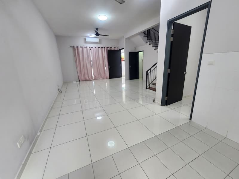 Terraced House for Sale in Kajang East (Semenyih) - Jovie Lee - Living Room - PropertyGuru.com.my