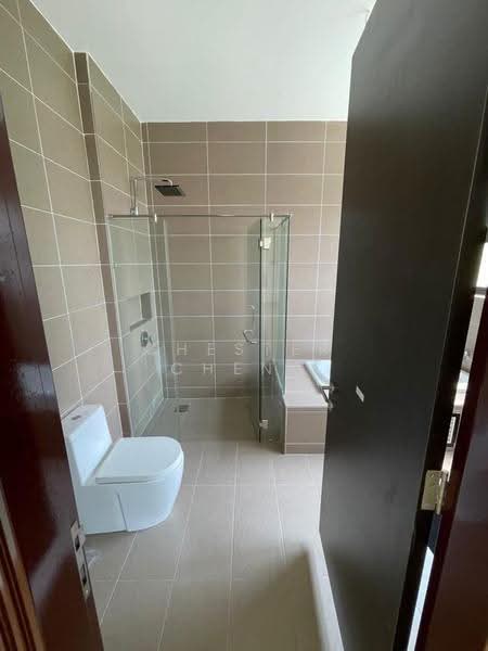 Rumah Berkembar untuk Dijual di Putra Heights (Subang Jaya) - Chester Cheng - PropertyGuru.com.my